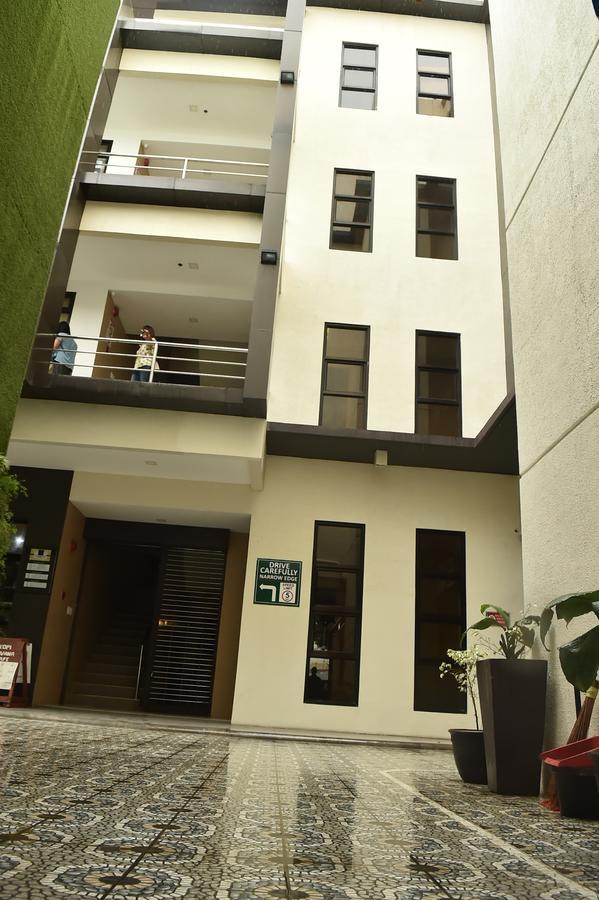Columbus Plaza Hotel General Santos City Exteriör bild